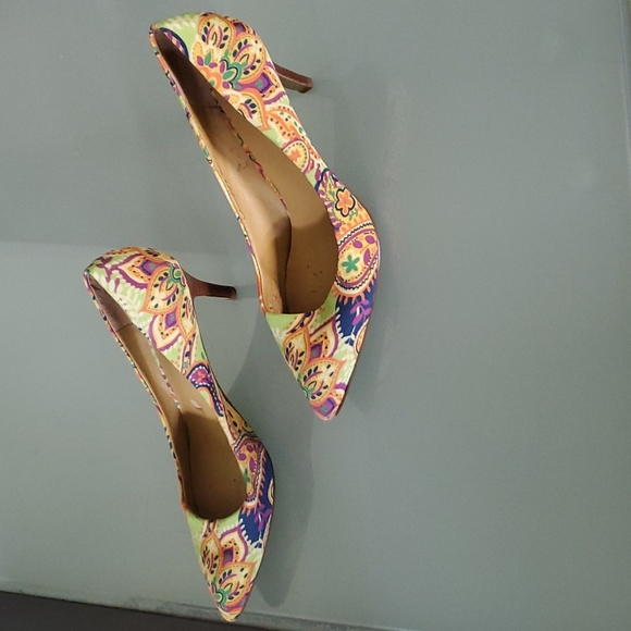 Nine West multicolored pumps - Picture 2 of 10